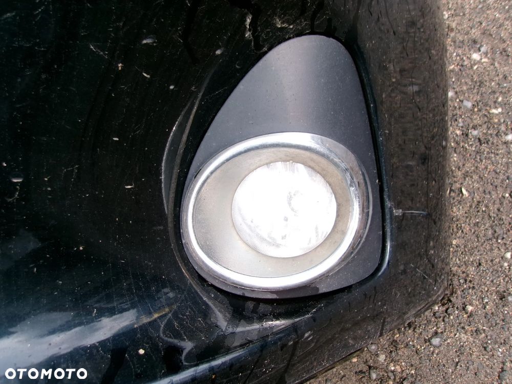 HALOGEN PRAWY  LEWY Z RAMKĄ TOYOTA AVENSIS T27 LIFT  12-15 - 1