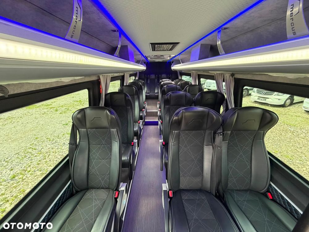Mercedes-Benz Sprinter 519 - 18