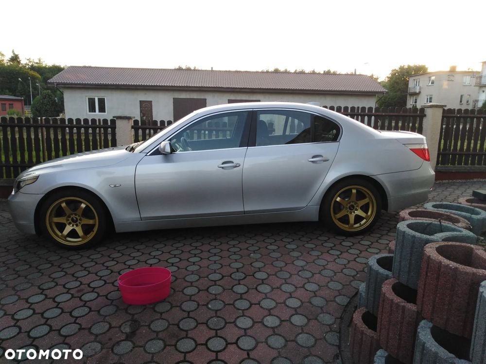 BMW Seria 5 520d - 8