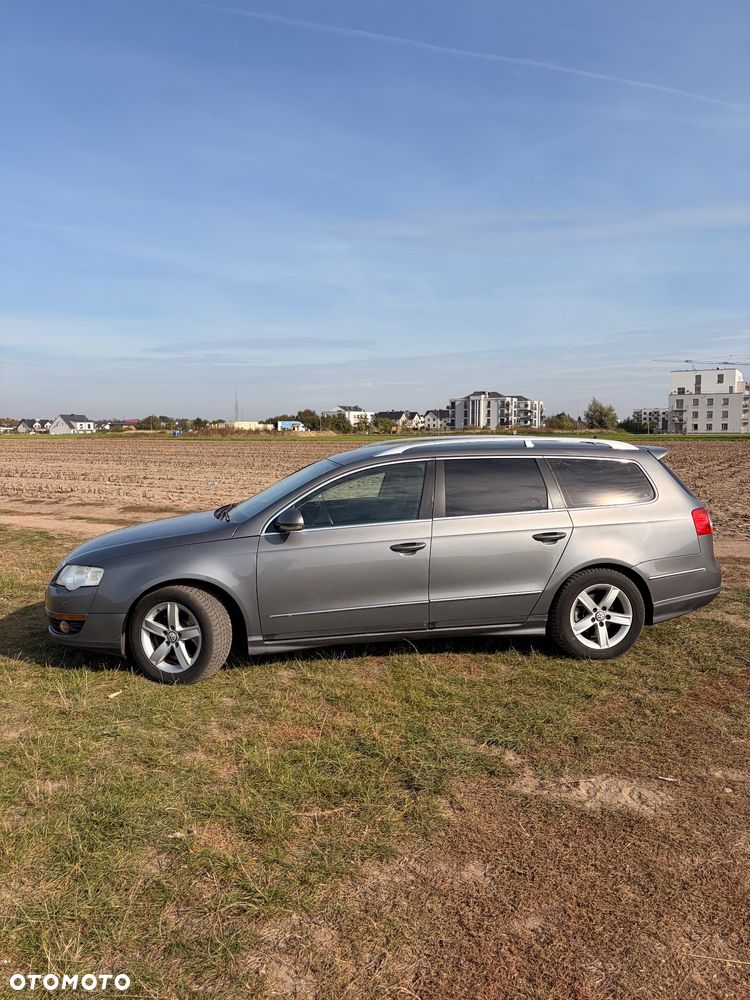 Volkswagen Passat 2005 photo 5