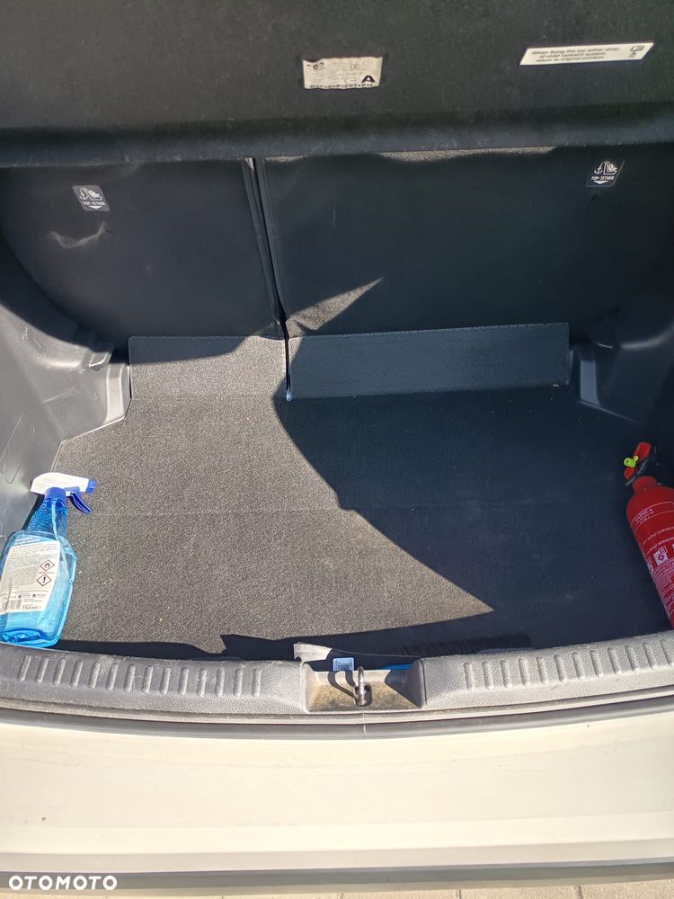 Toyota Yaris 1.0 Active - 17