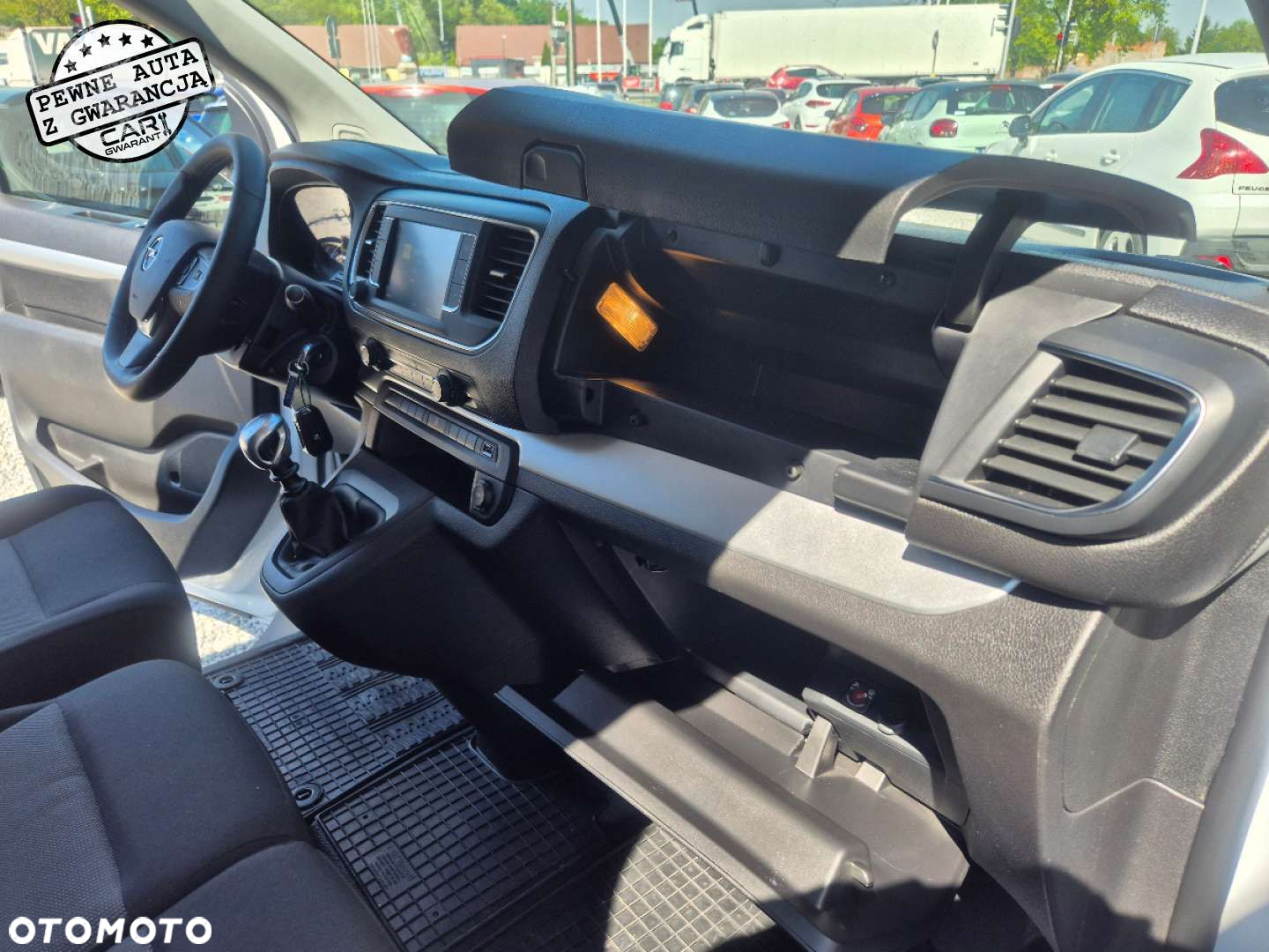Opel VIVARO - 27