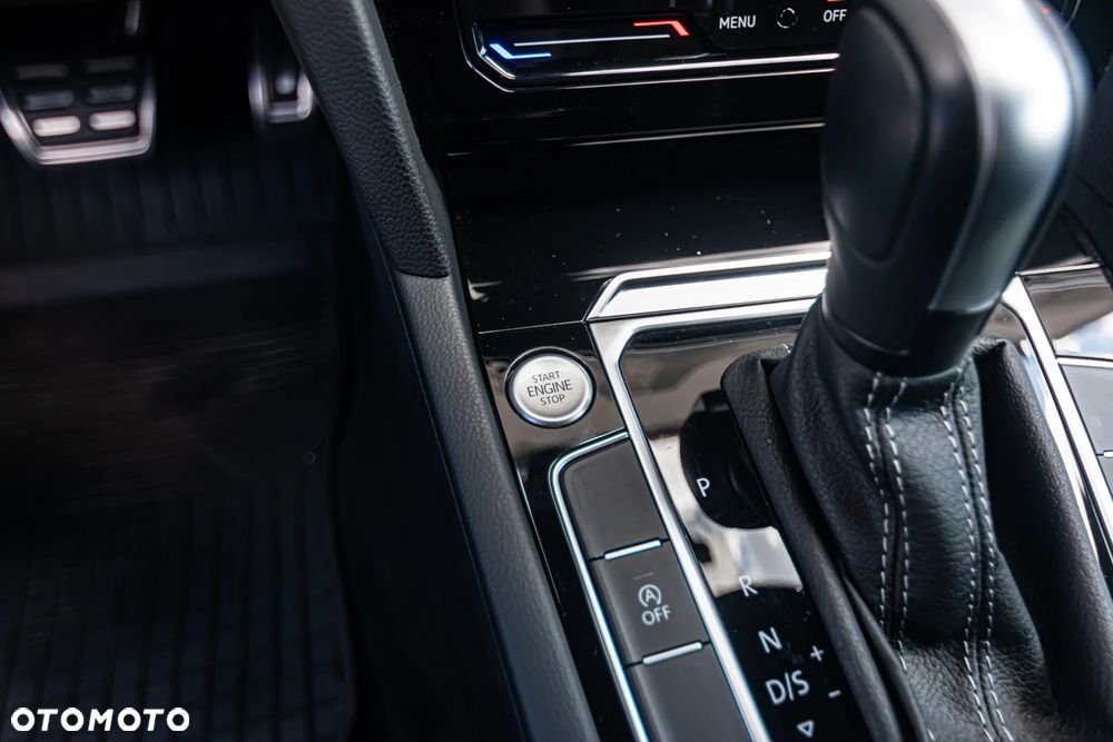 Volkswagen Arteon 2.0 TDI R-Line DSG - 25