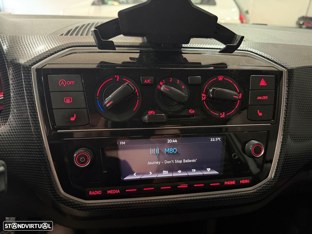 VW Up! - 11