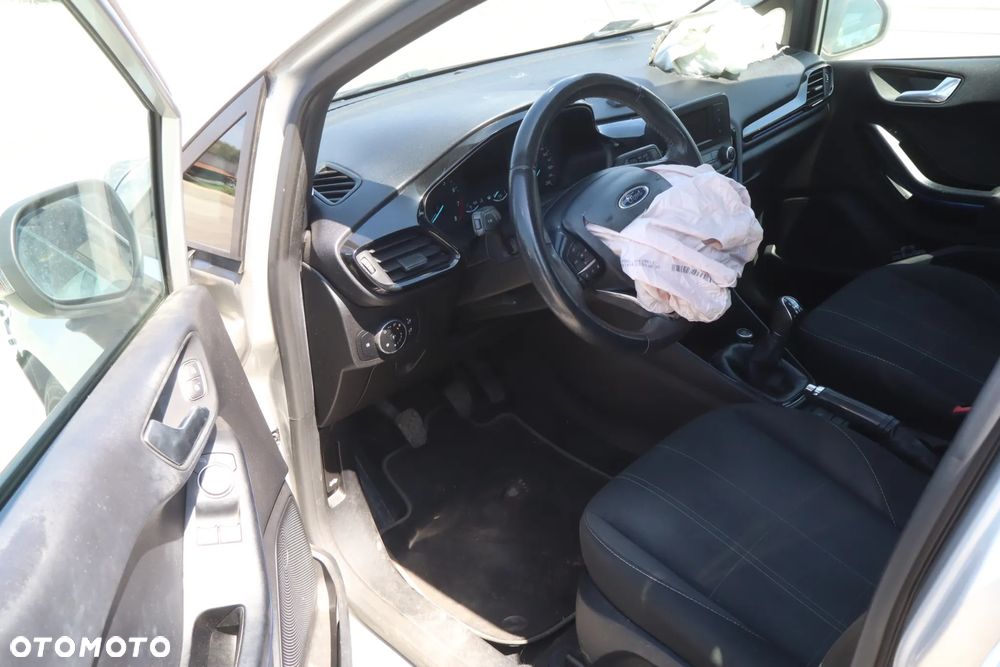 Ford Fiesta 1.1 Trend - 10