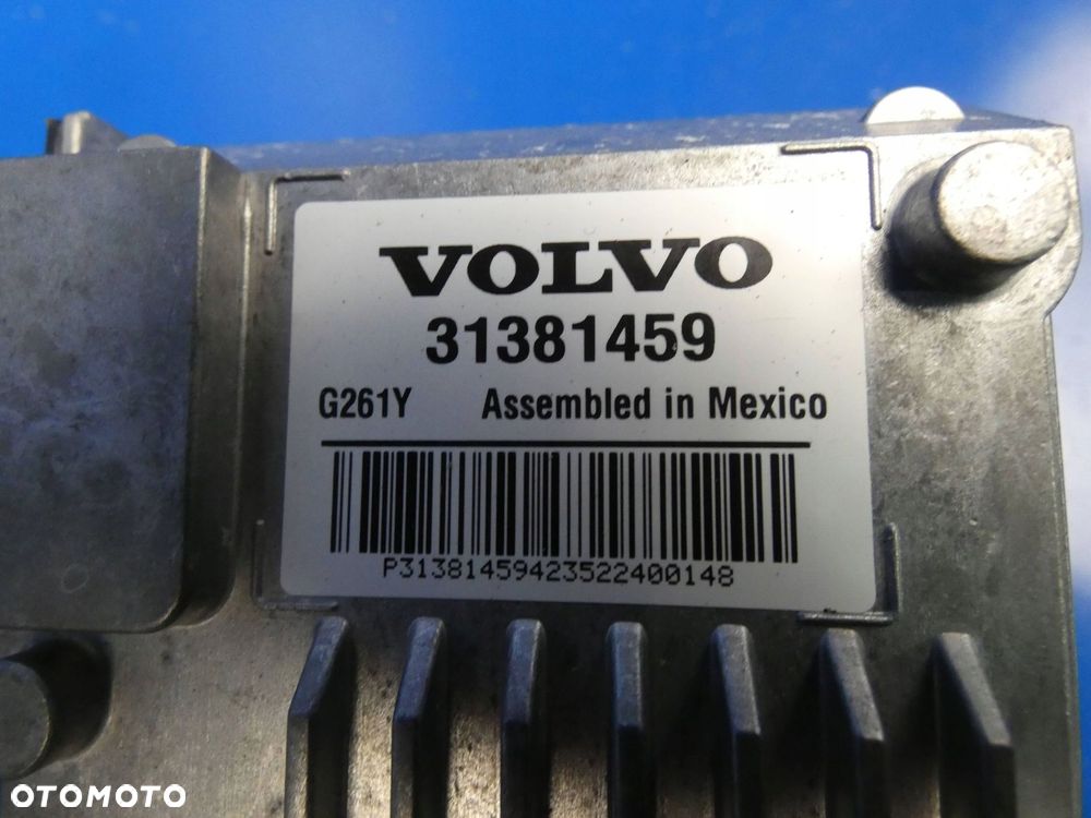 VOLVO XC60 I KAMERA SZYBY CZOŁOWEJ MODUŁ RADAR - 2
