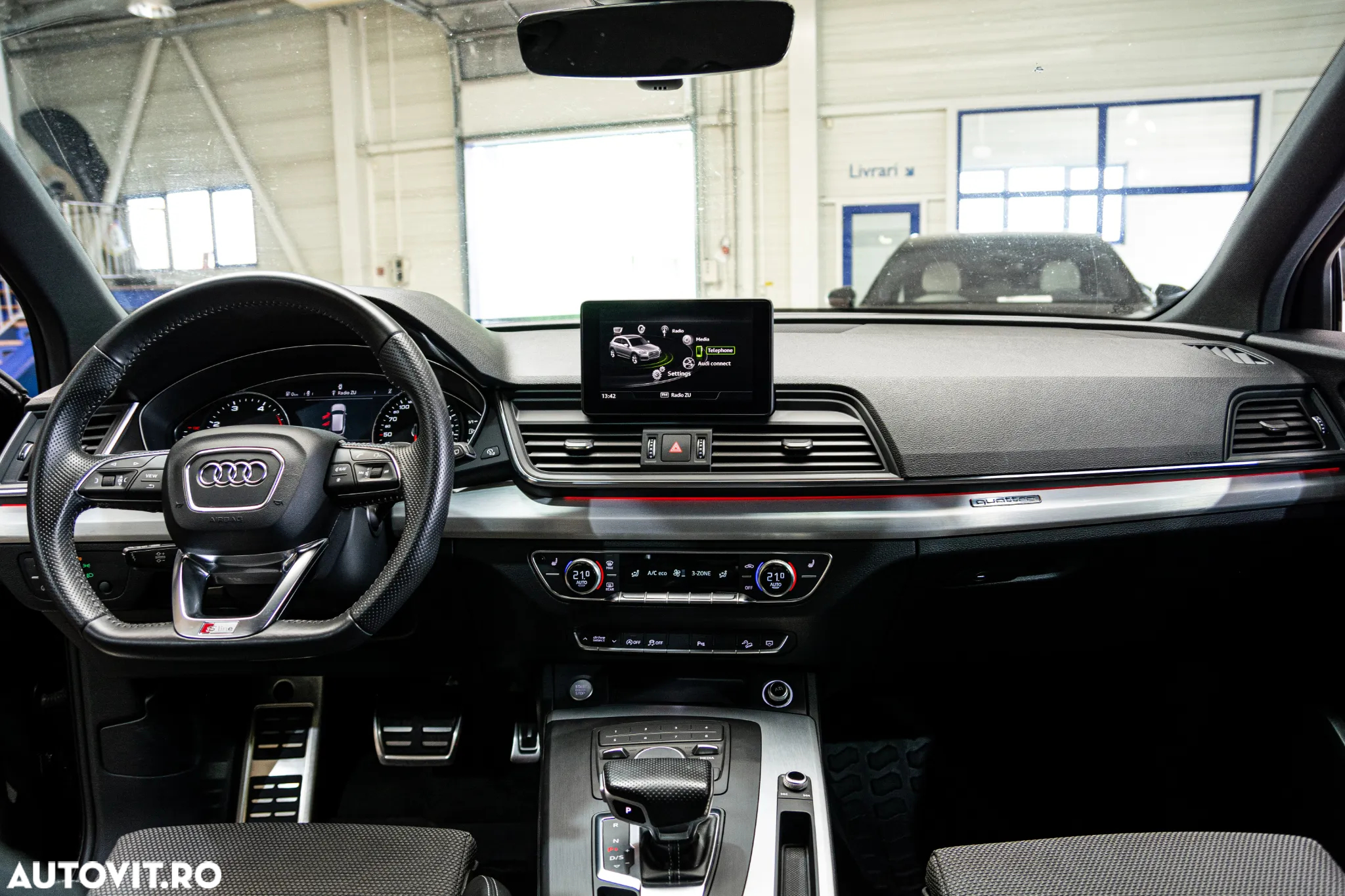Audi Q5 2.0 40 TDI quattro S tronic Sport - 29