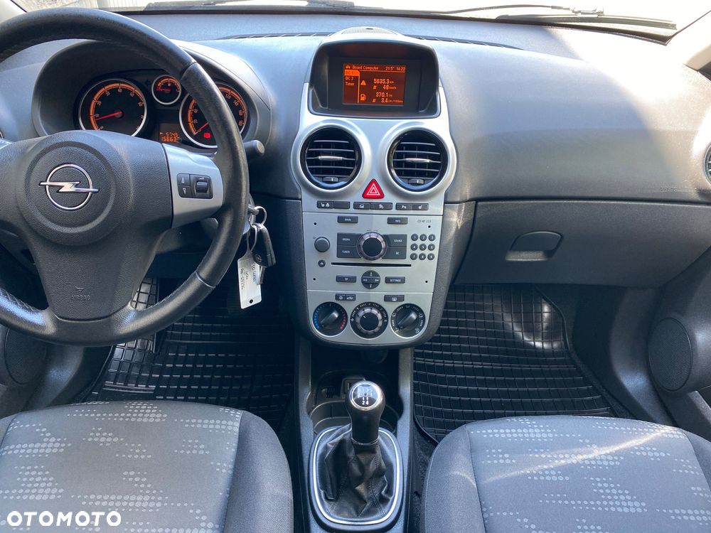 Opel Corsa 1.4 16V Selection - 7