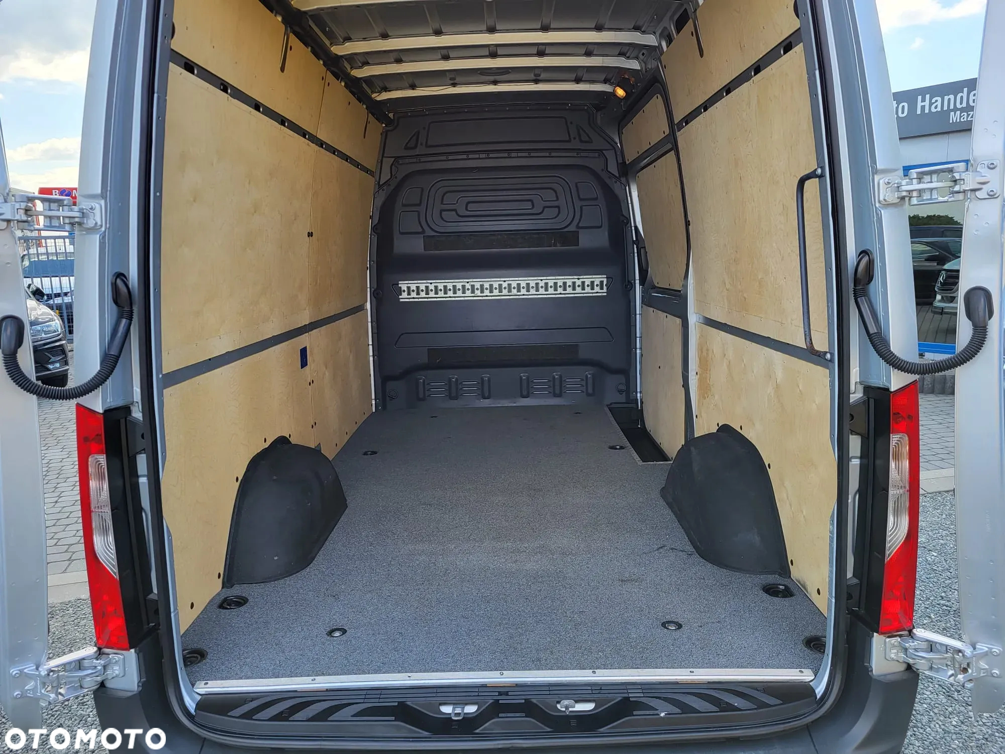 Mercedes-Benz SPRINTER 907 316 CDI-L2 H2 -KLIMA-HAK 3500KG-ŁADNY - 18