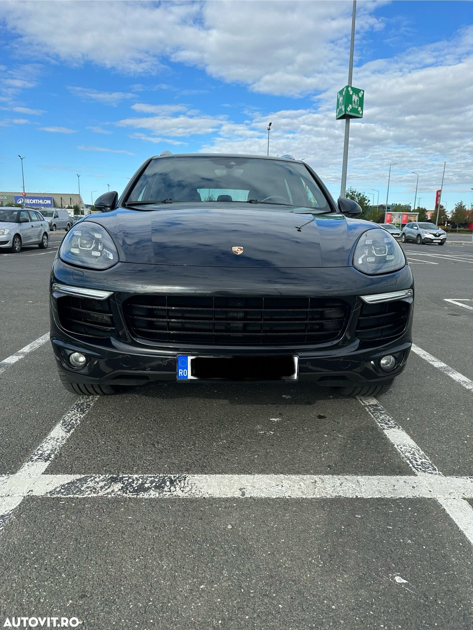 Porsche Cayenne - 1