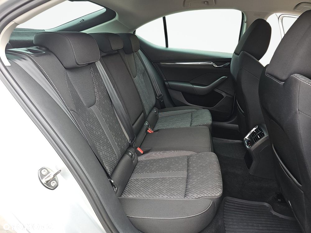 Skoda Octavia 2.0 TSI 4x4 Style DSG - 16
