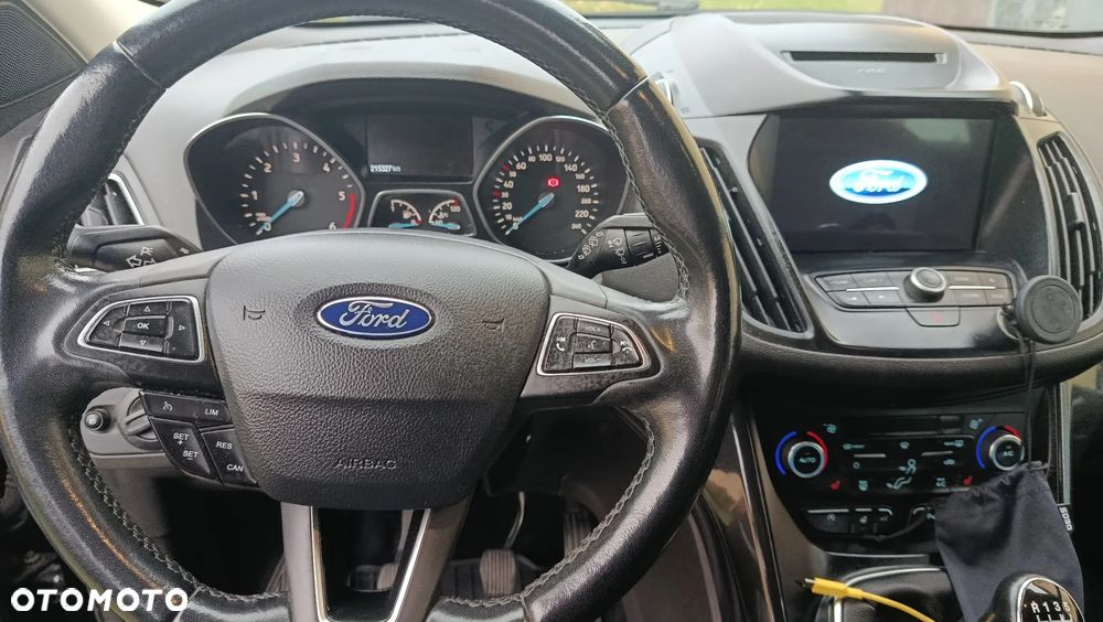 Ford Kuga ver-2-0-tdci-4x4-titanium - 8