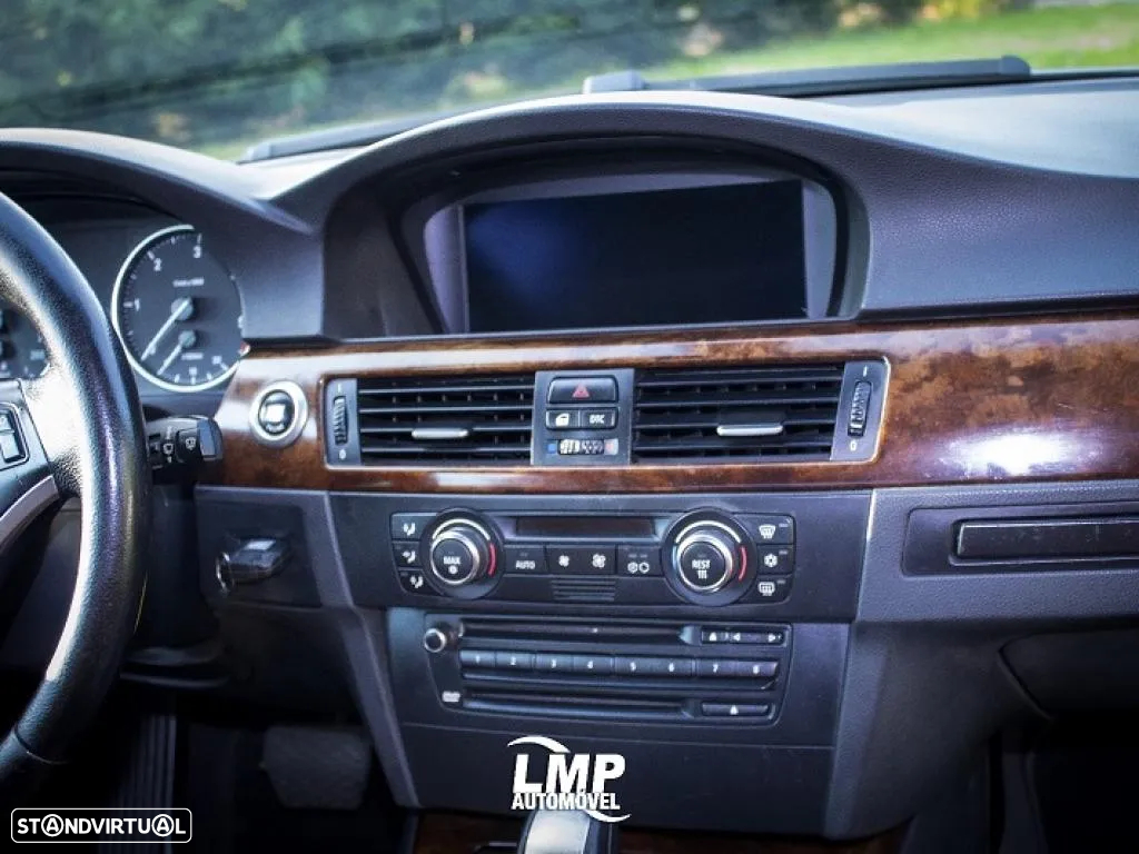 BMW 320 - 8