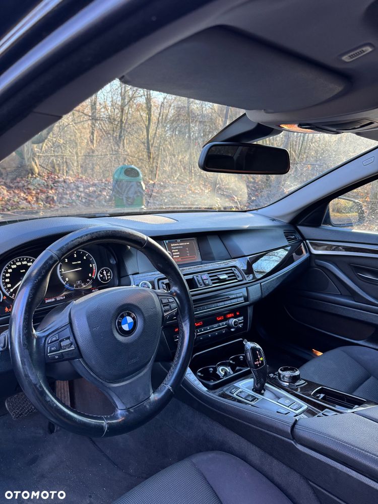 BMW Seria 5 520d - 17
