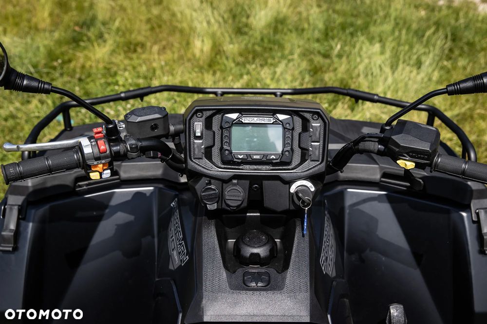 Polaris Sportsman - 6