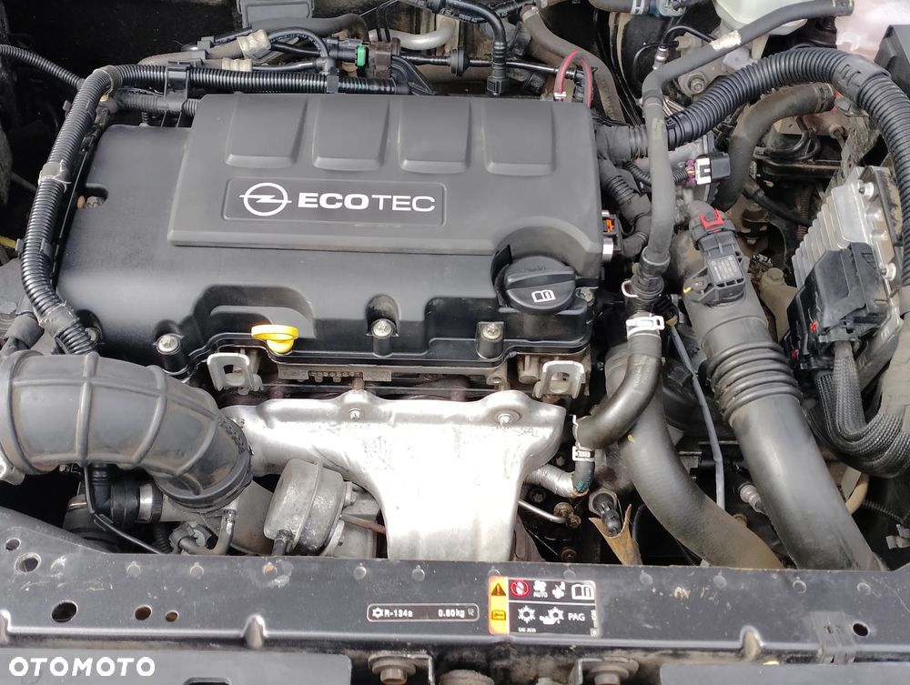 Opel Astra - 24