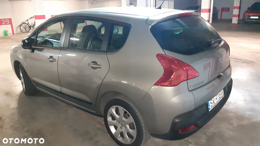 Peugeot 3008 1.6 HDi Premium - 5