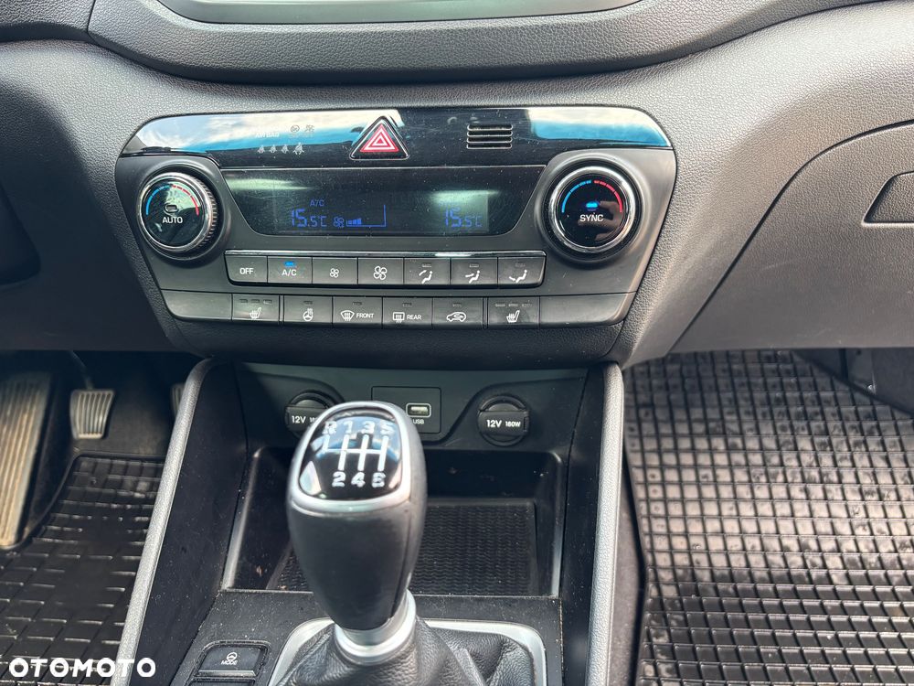 Hyundai Tucson 1.6 GDI BlueDrive Comfort 2WD - 17