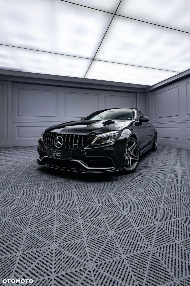 Mercedes-Benz Klasa C AMG 63 S - 24