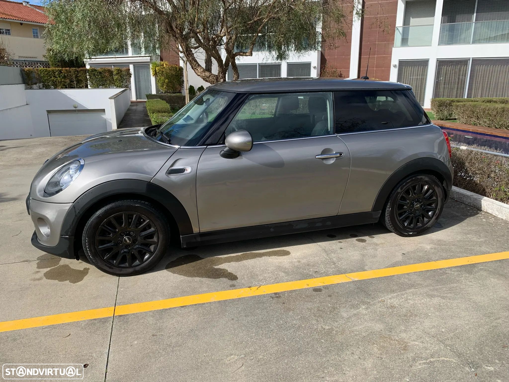 MINI 3 Portas - 1