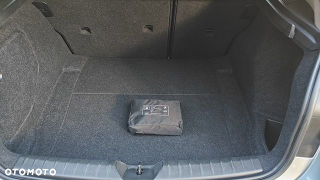 BMW Seria 1 118i - 28