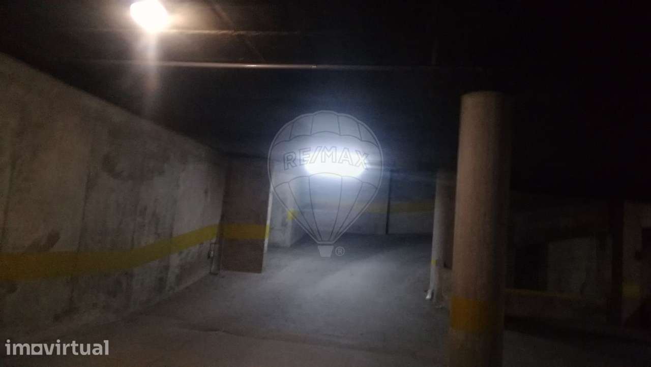 Garagem  para venda - Grande imagem: 2/4