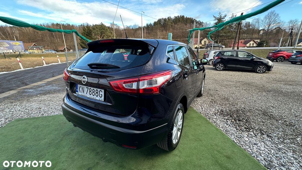 Nissan Qashqai 1.6 DCi 4x4 Visia - 3