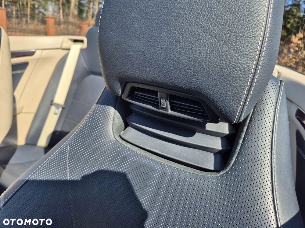 Mercedes-Benz Klasa E 400 7G-TRONIC - 14