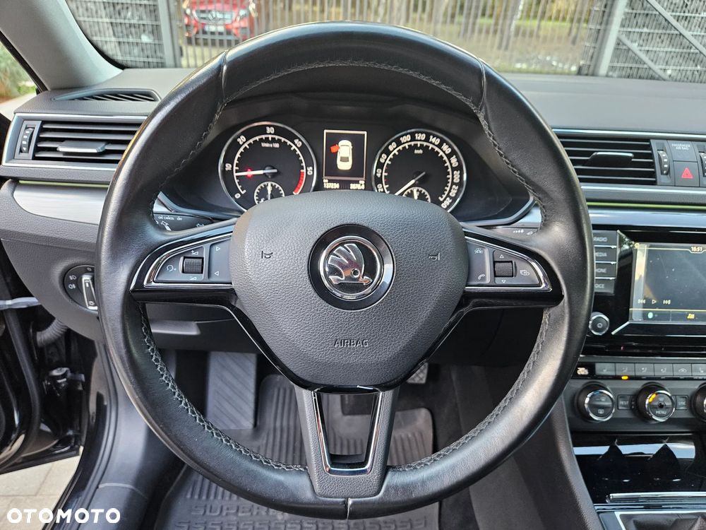 Skoda Superb 2.0 TDI Style - 40