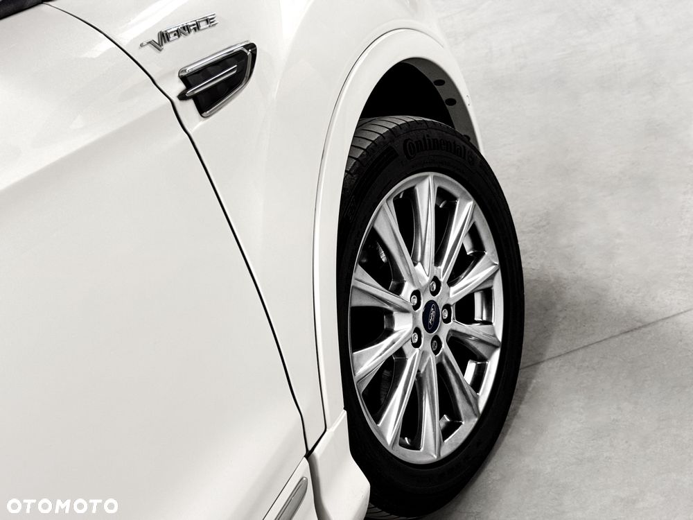 Ford Kuga 2.0 TDCi 4x4 Vignale - 9