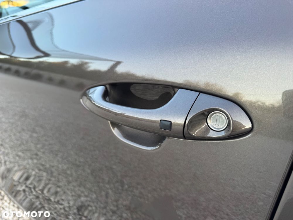 Kia Ceed 1.6 GDI Platinum Edition - 16