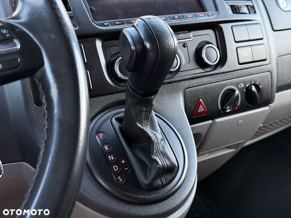 Volkswagen Transporter - 13