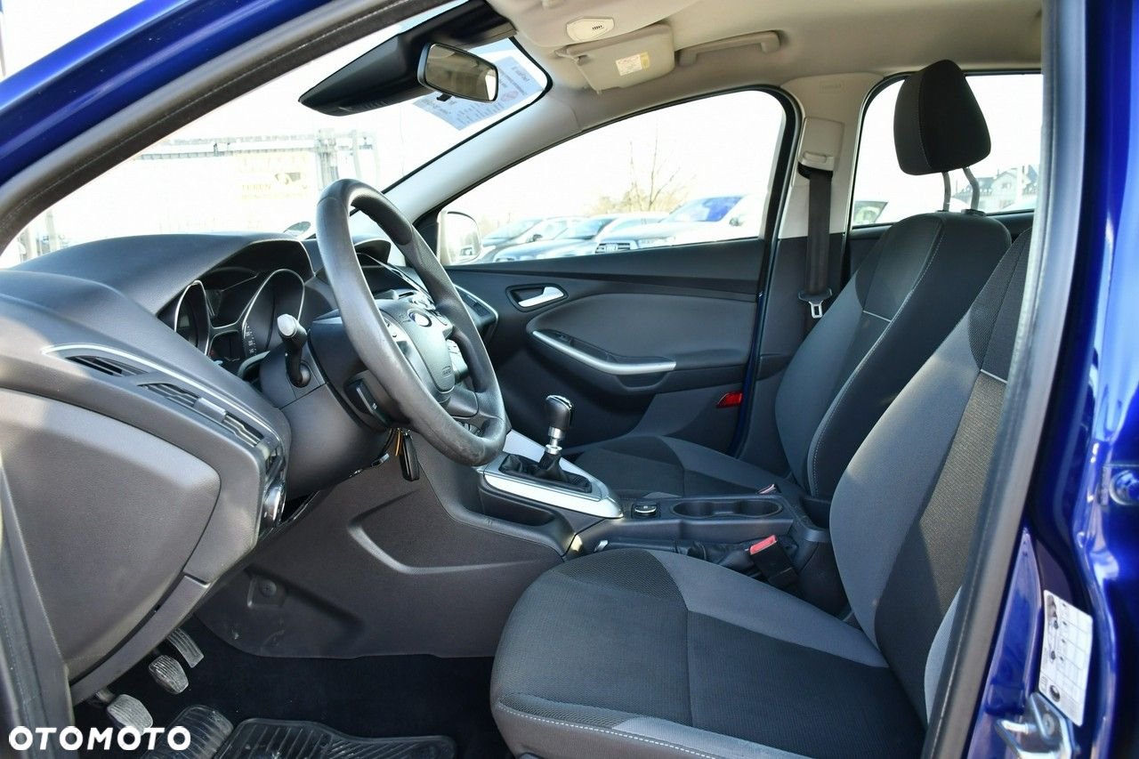 Ford Focus Turnier 1.6 TDCi ECOnetic 99g Start-Stopp-Sy SYNC Edition - 37