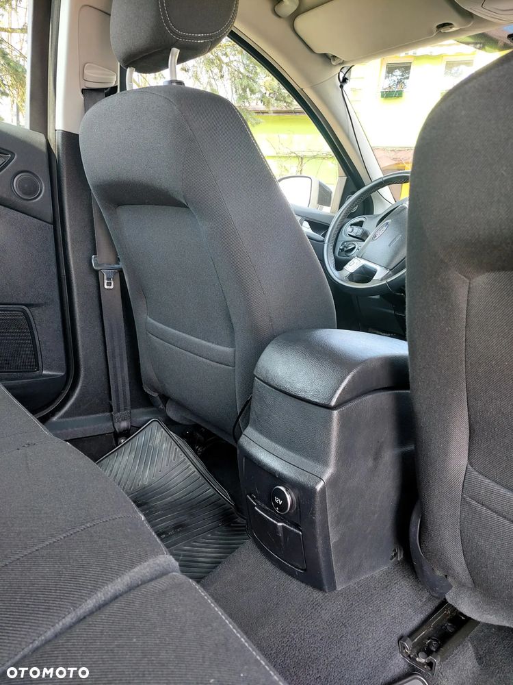 Ford Mondeo 2.0 TDCi Gold X - 24