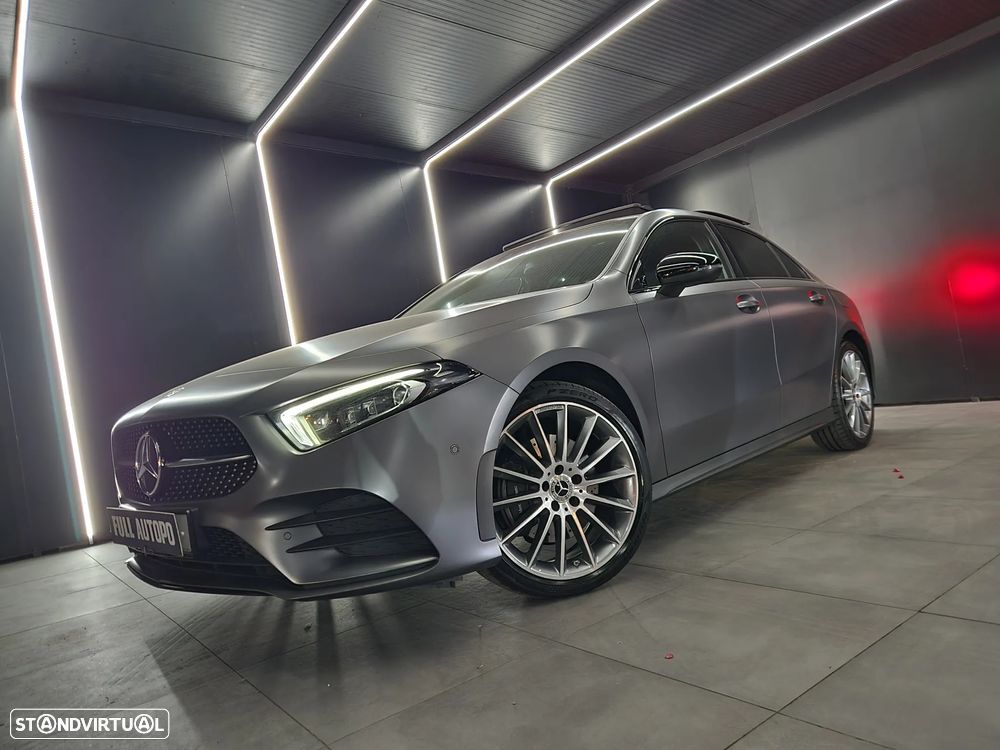 Mercedes-Benz A 250 Limousine e AMG Line - 4