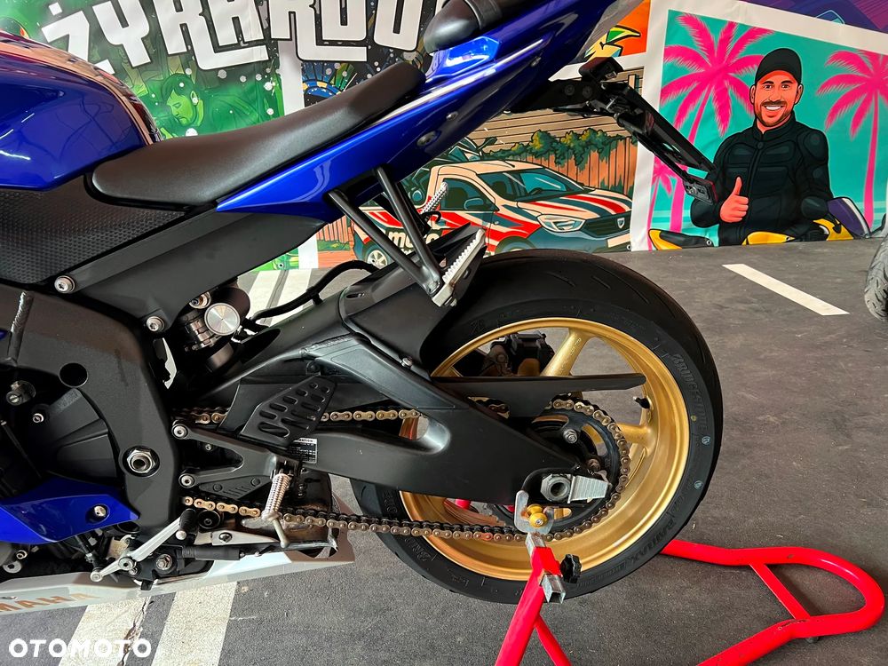 Yamaha R6 - 20