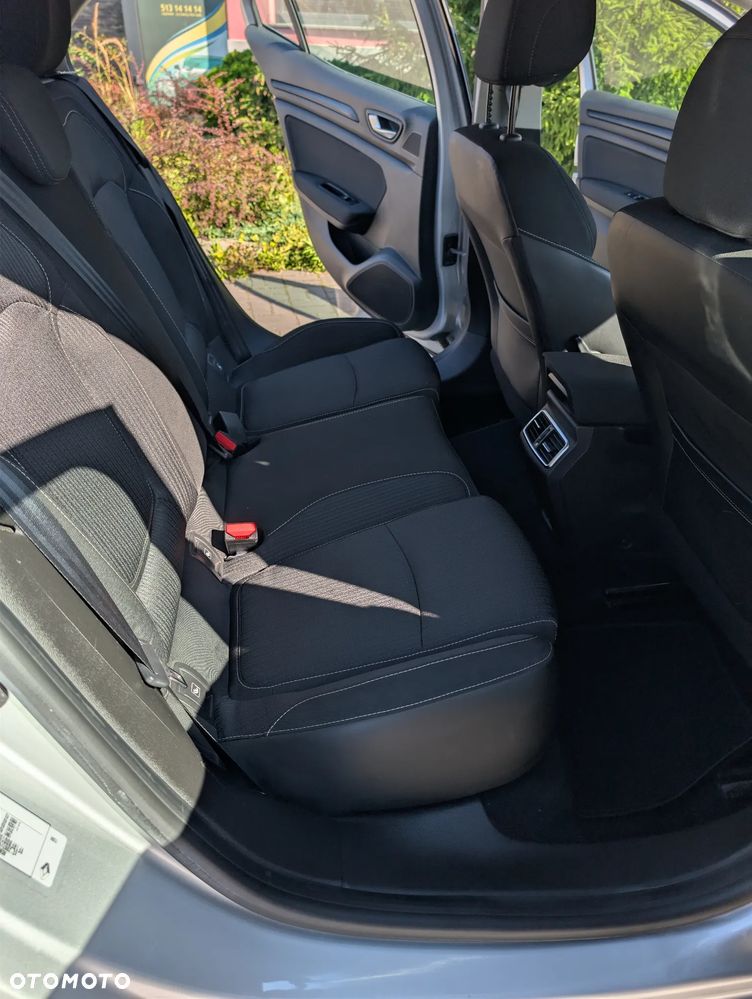Renault Megane 1.5 dCi Zen - 6