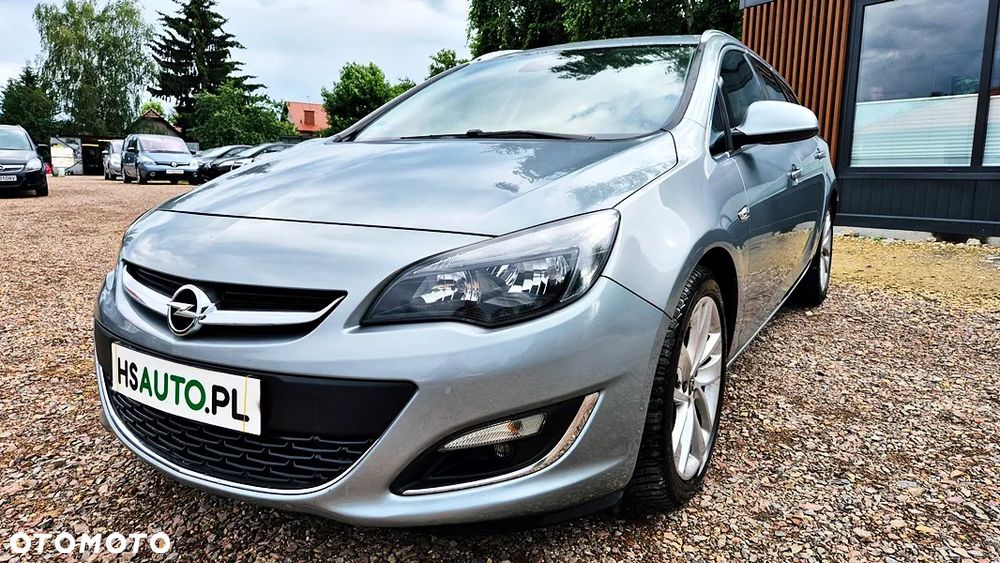 Opel Astra 1.4 T Cosmo - 25