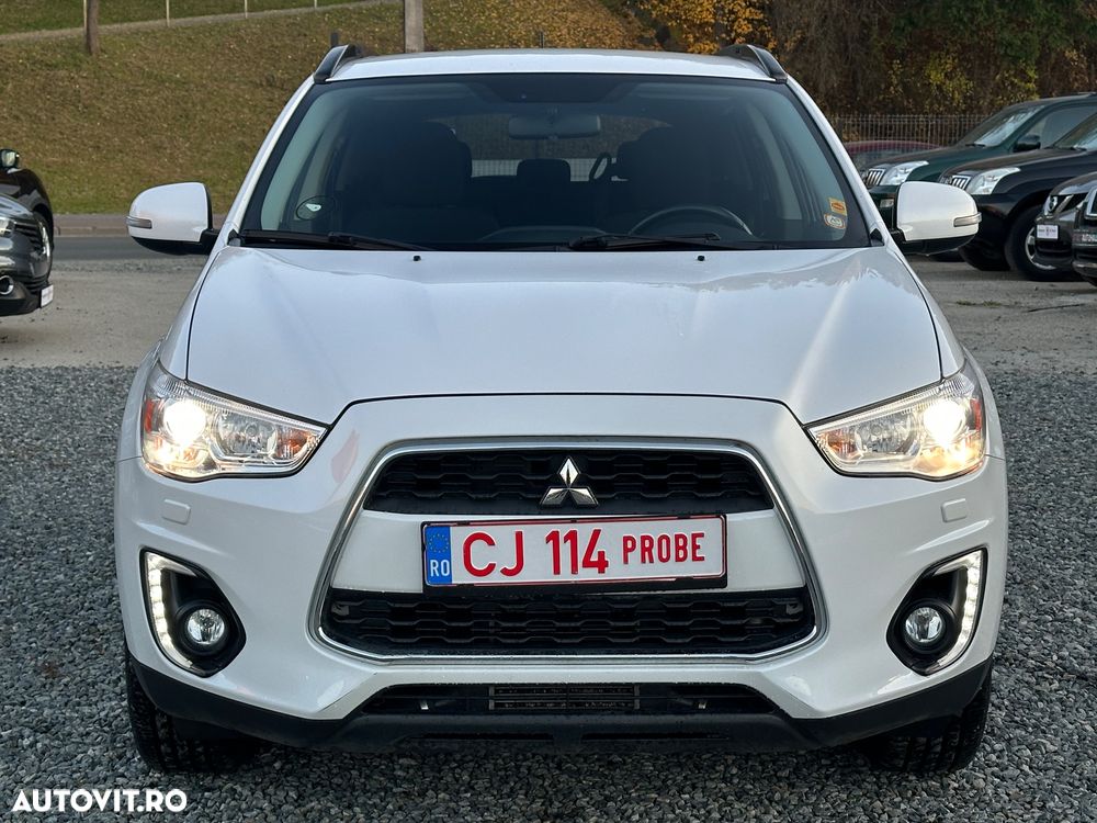 Mitsubishi ASX - 10
