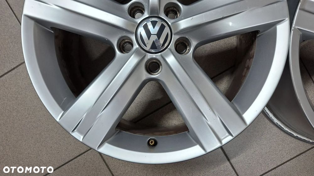 Felgi Aluminiowe 17 VW Passat B7 5x112 ET 47 Fontana - 3
