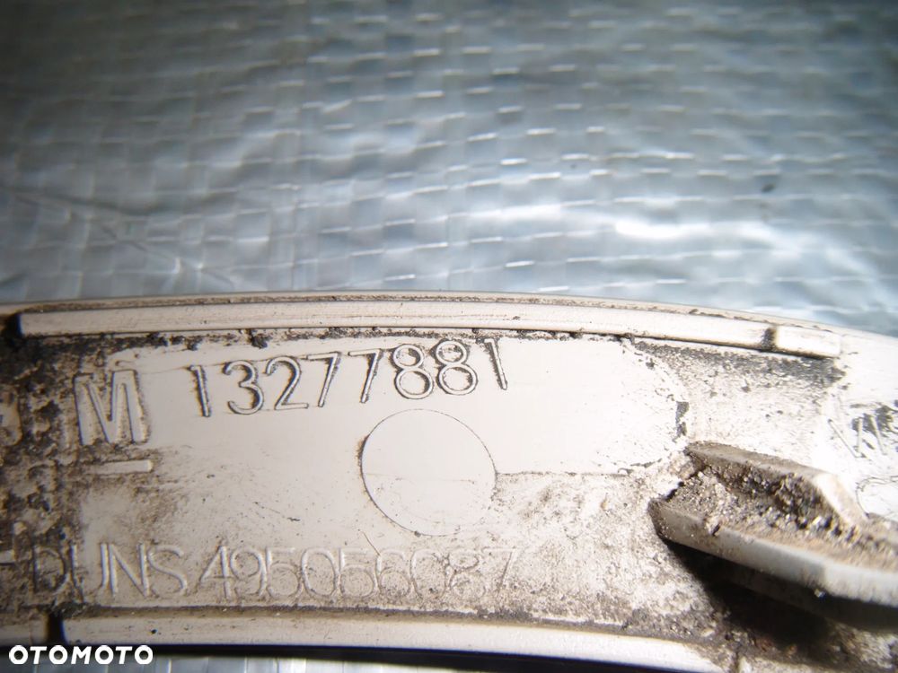 opel insignia a kombi 10r odblask lewy tył  13277881 - 2