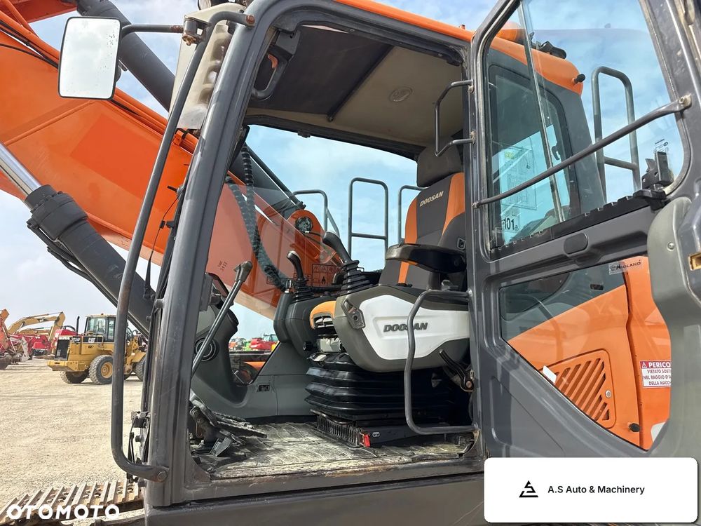Doosan DX235NLC-5 - 17