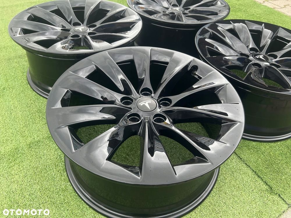 KOMPLET FELG FELGI ALU TESLA MODEL S 19 5X120 ET40 ORYGINALNE 2015 - 2021