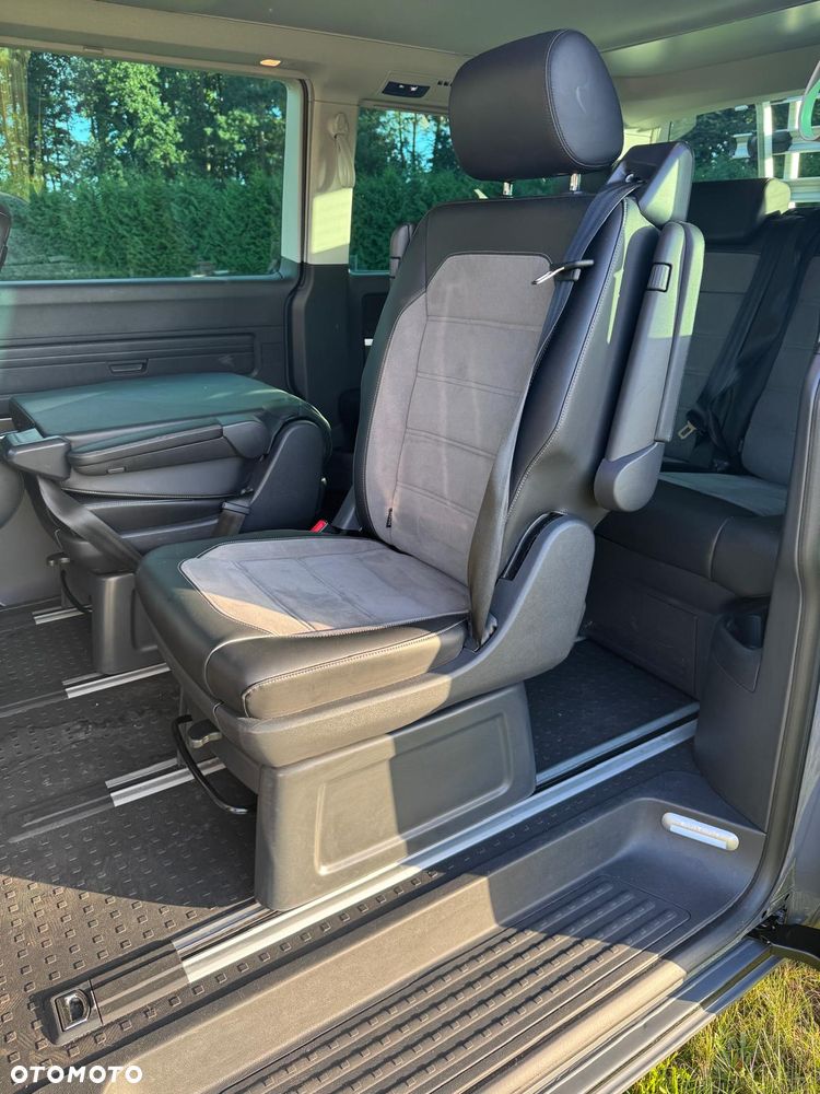 Volkswagen California - 12