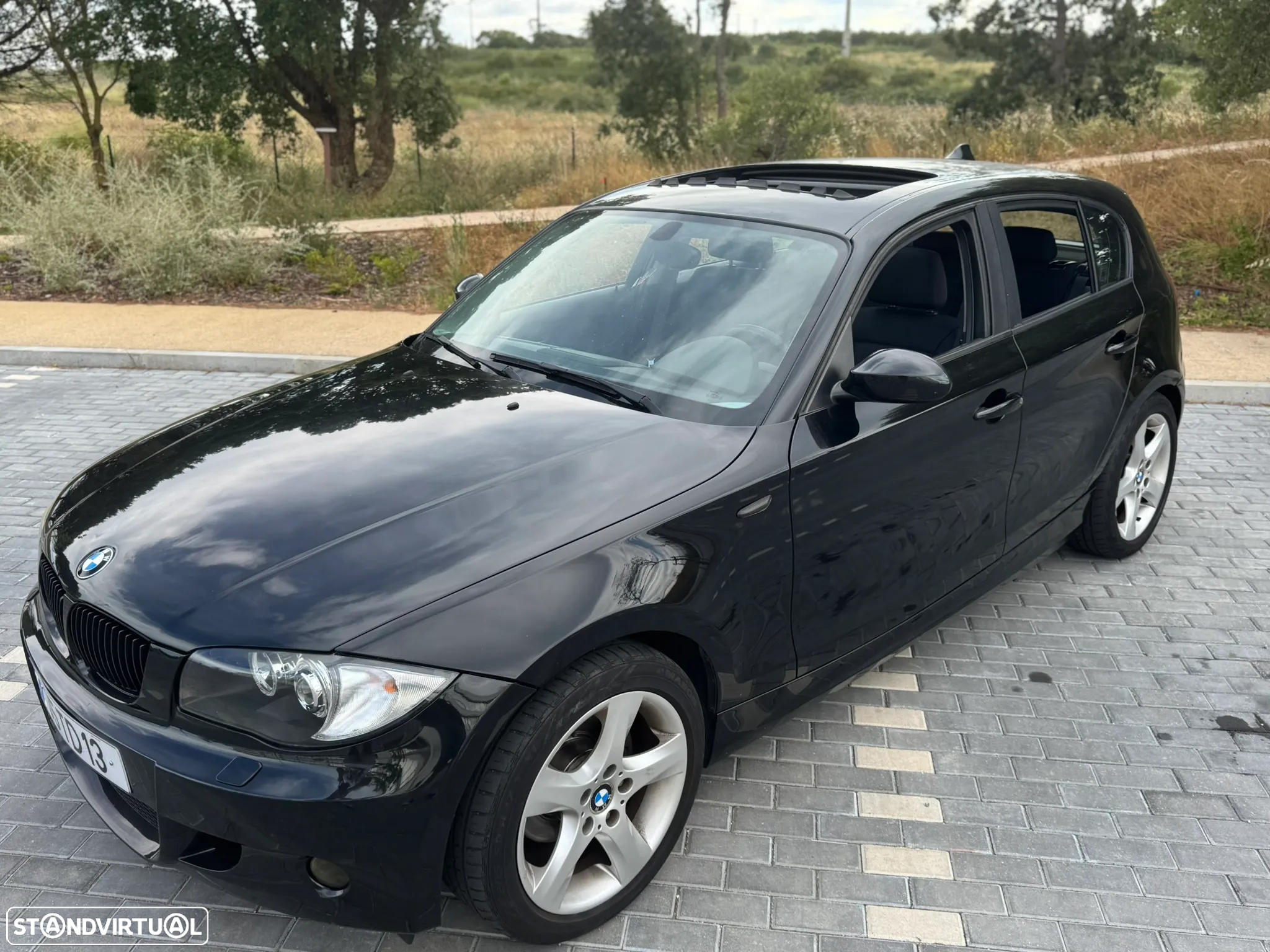 BMW 118 d Pack M - 4