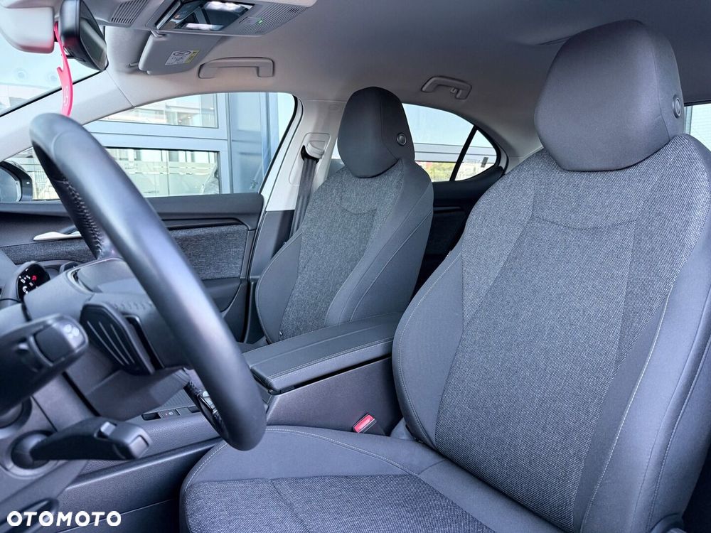 Skoda Superb 2.0 TDI SCR Essence DSG - 25