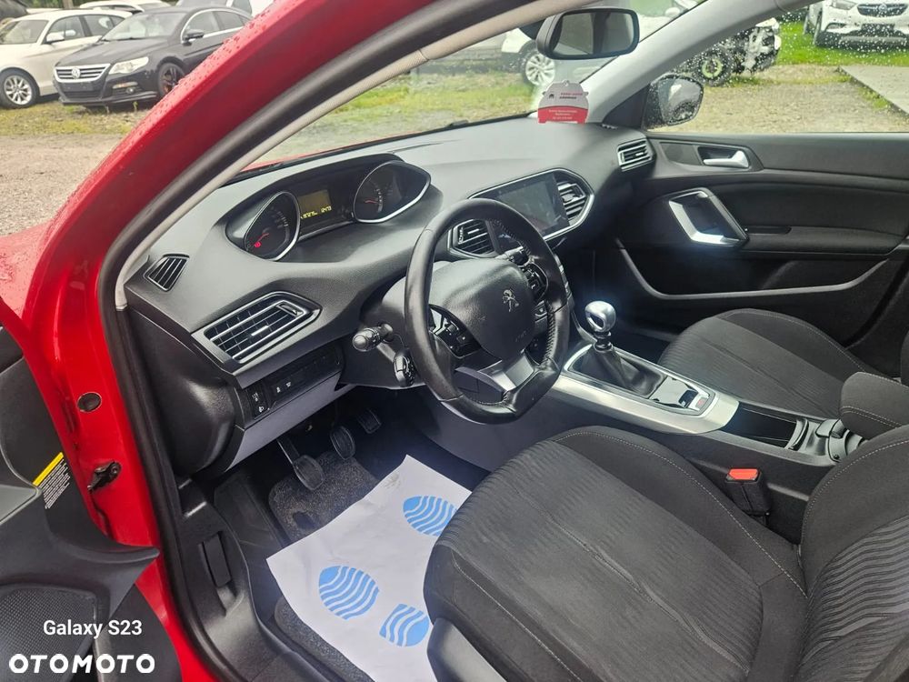 Peugeot 308 BlueHDi FAP 150 Stop&Start Active - 11