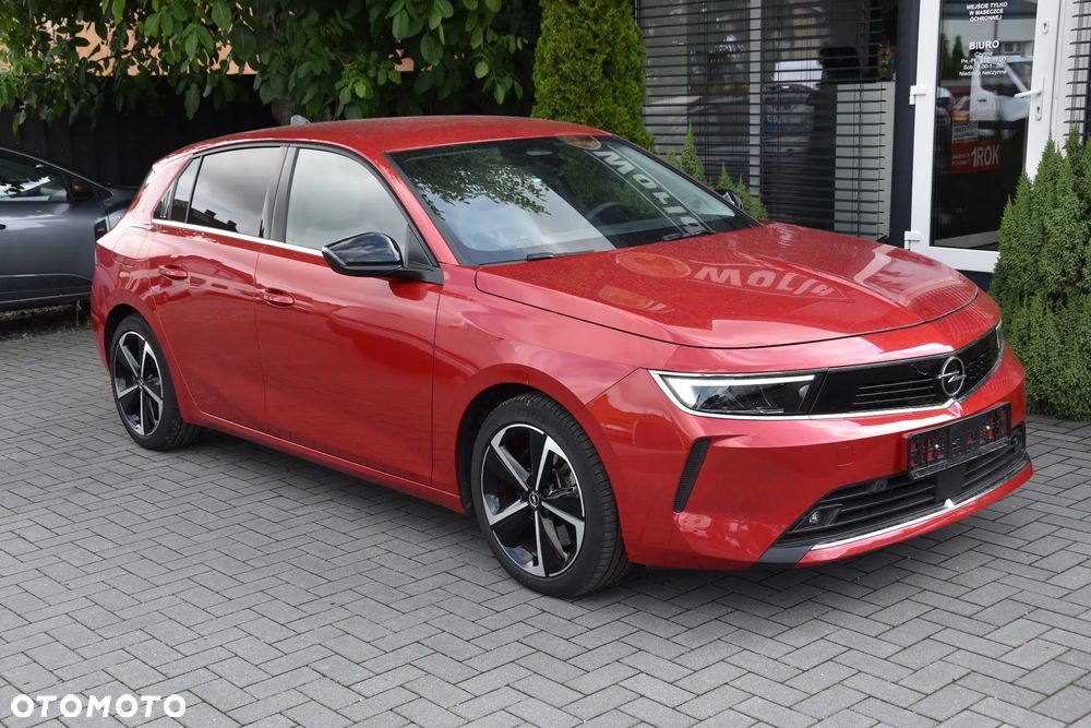 Opel Astra 1.6 T Plug-in Hybrid Elegance - 3