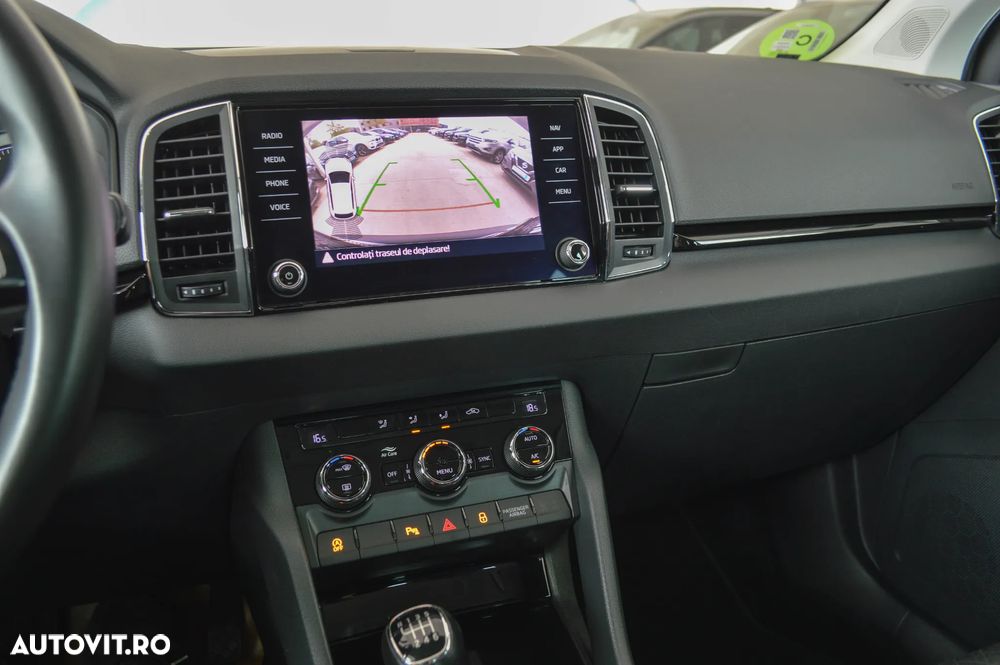 Skoda Karoq 1.5 TSI ACT Style - 8