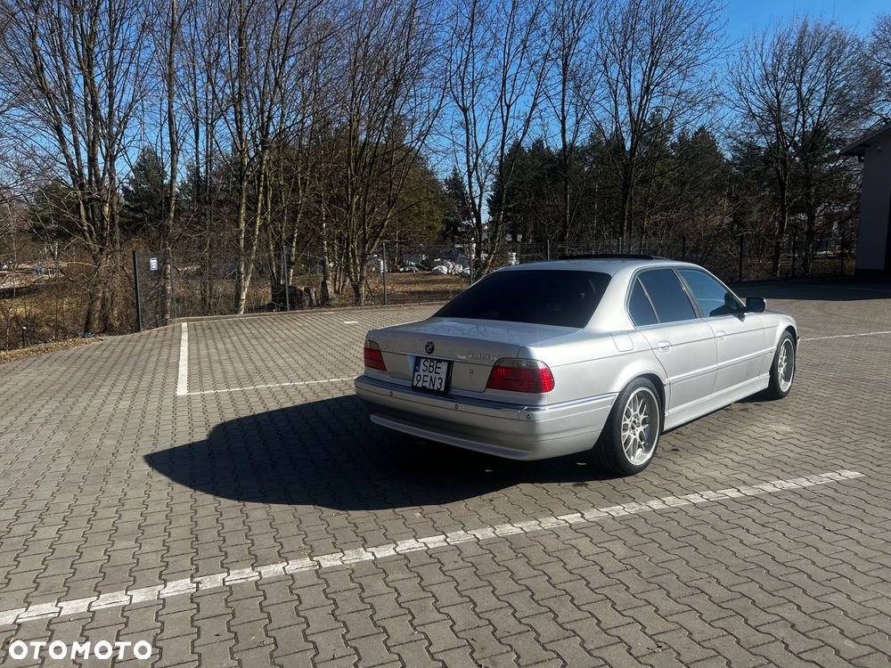BMW Seria 7 - 3
